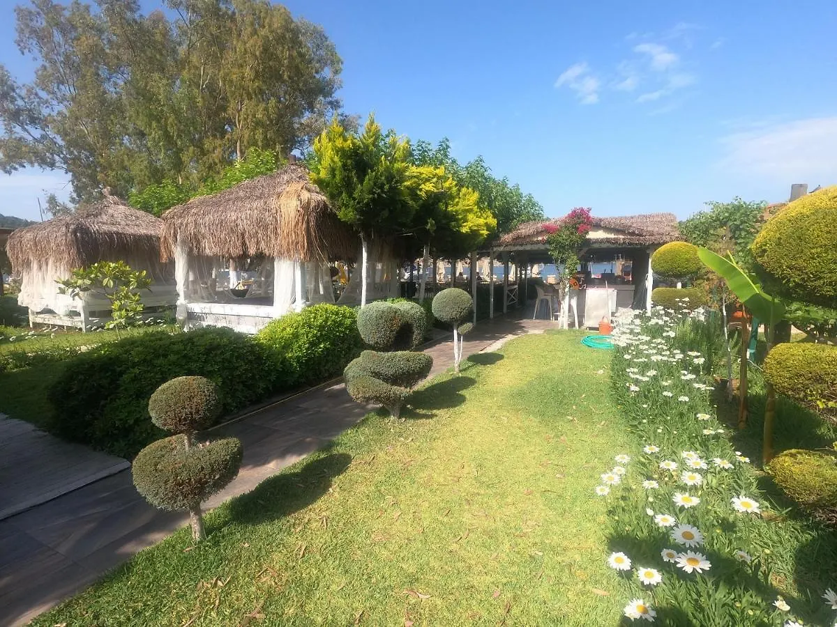 Mavi Yengec Bungalows&Hotel Orhaniye  Orhaniye (Marmaris)
