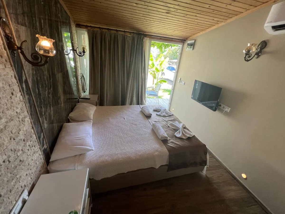 ****  Mavi Yengec Bungalows And Hotel Orhaniye  Turkey