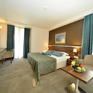 https://hotel-le-maritime.istanbul-turkeyhotels.com