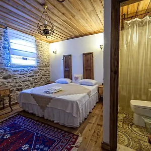 Saliha Hanim Tas Otel